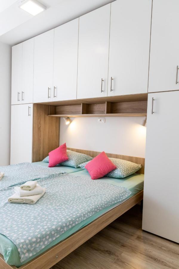 Apartmani Pranjic Porec Luaran gambar